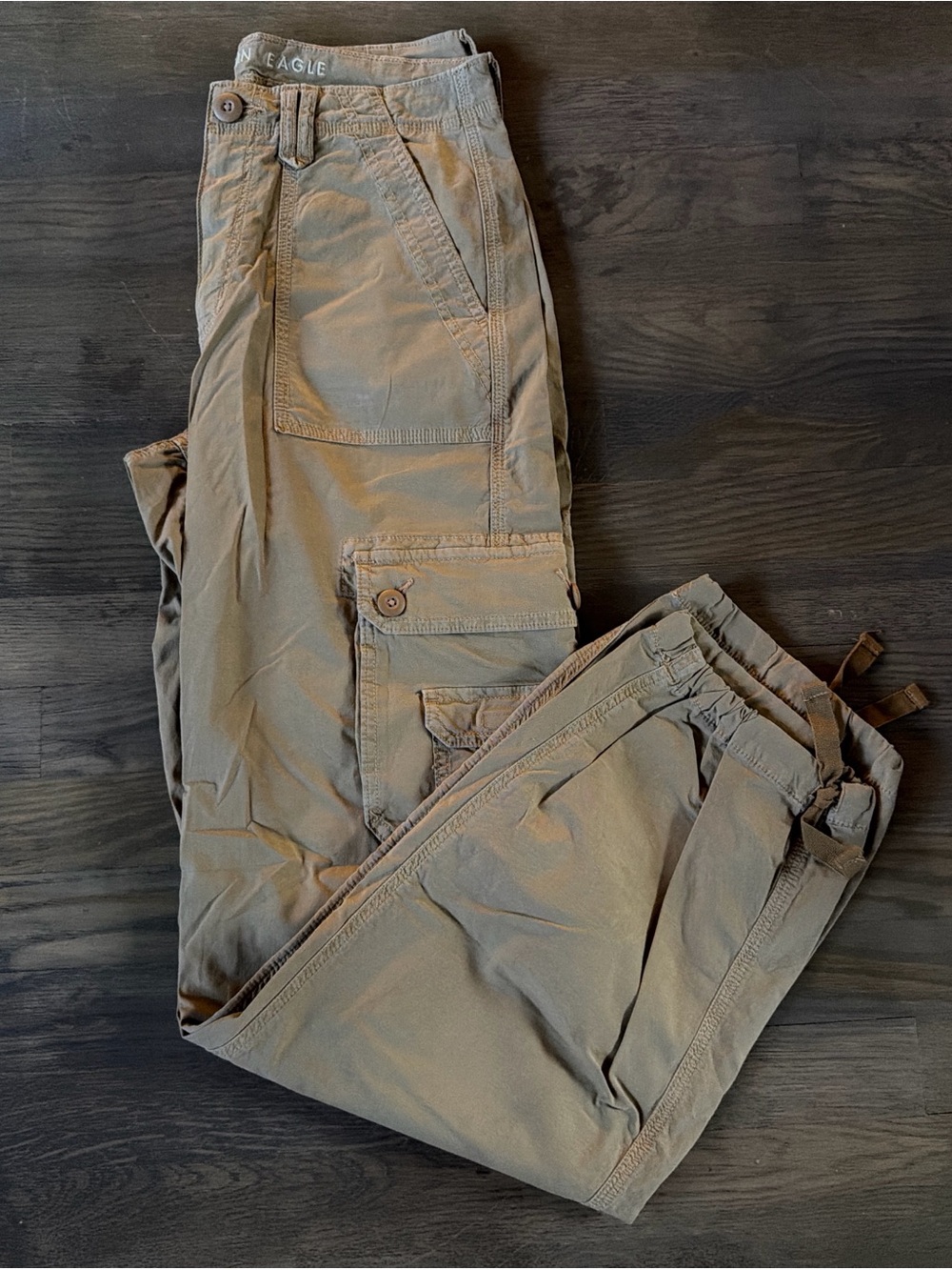 American Eagle Baggy Cargo Joggers